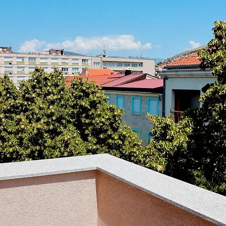 And Monaco Appartement