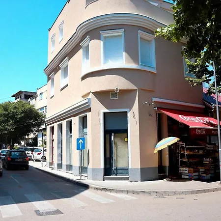 Apartamento And Monaco Mostar