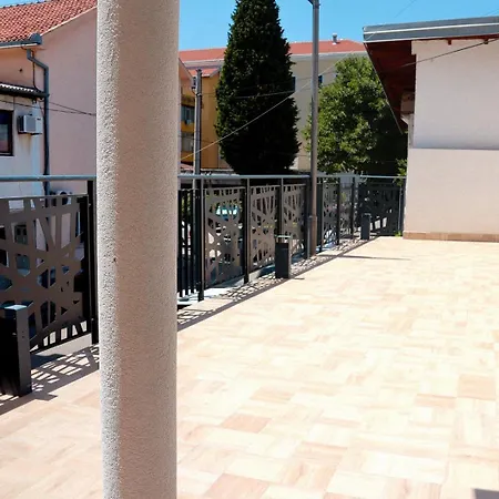 Apartamento And Monaco *