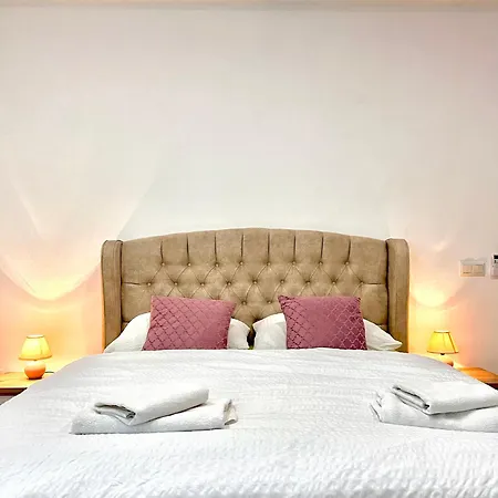 And Monaco Appartement