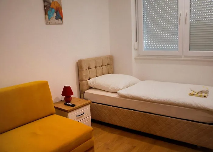 Apartamento And Monaco *