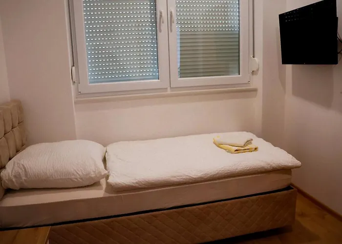 Apartamento And Monaco *