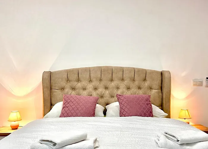 And Monaco Apartamento