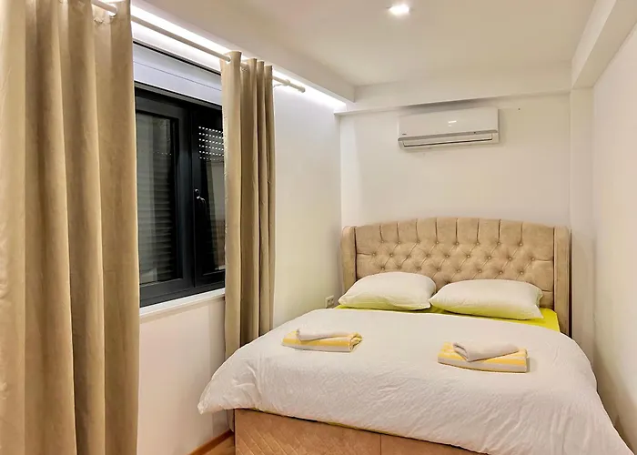 Apartamento And Monaco Mostar